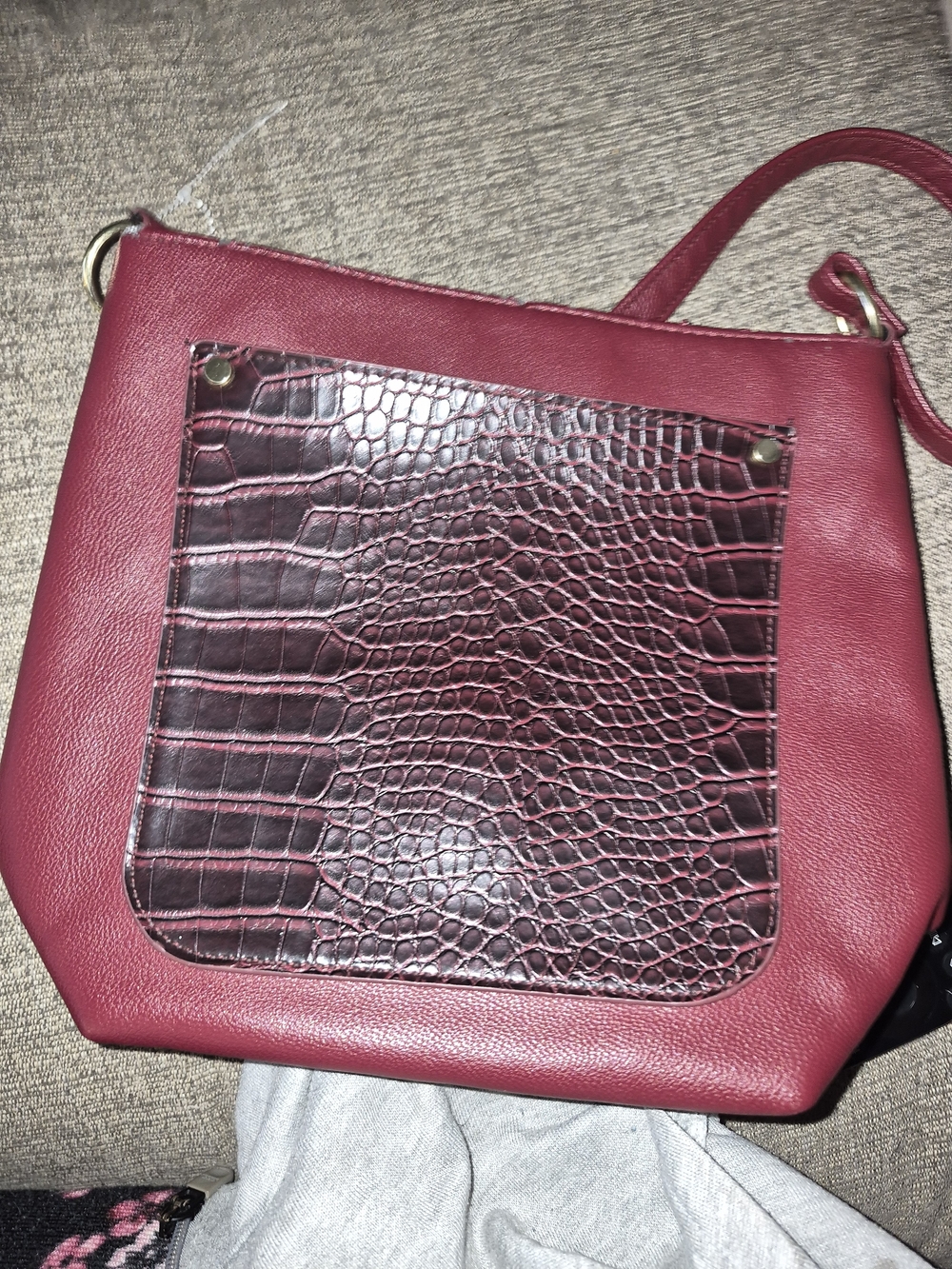 Women’s Burgundy Crossbody Bag with Croc-Embossed Accent